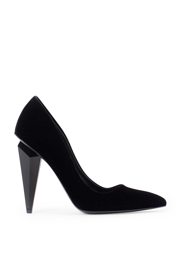 Antigone Velvet Classic Pumps | Black