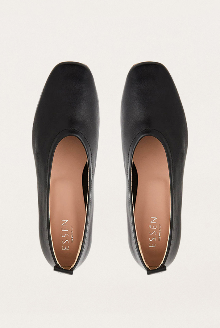 Black Leather Ballet Flats