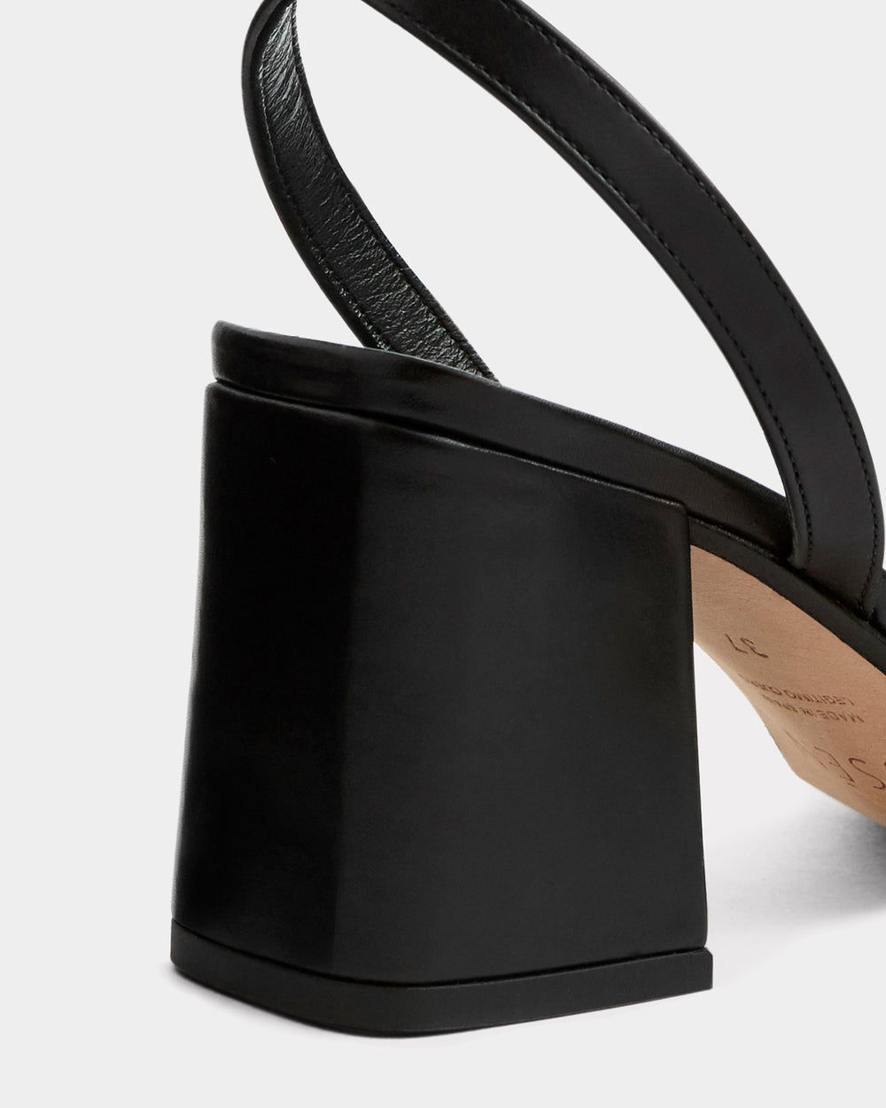 The Elevated Essential | Black