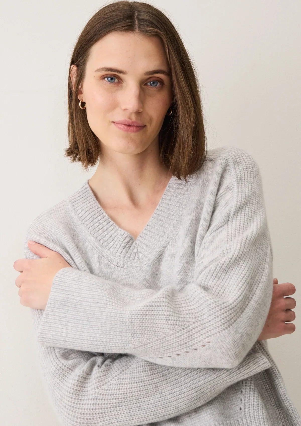 V-Neck Lofty Sweatshirt