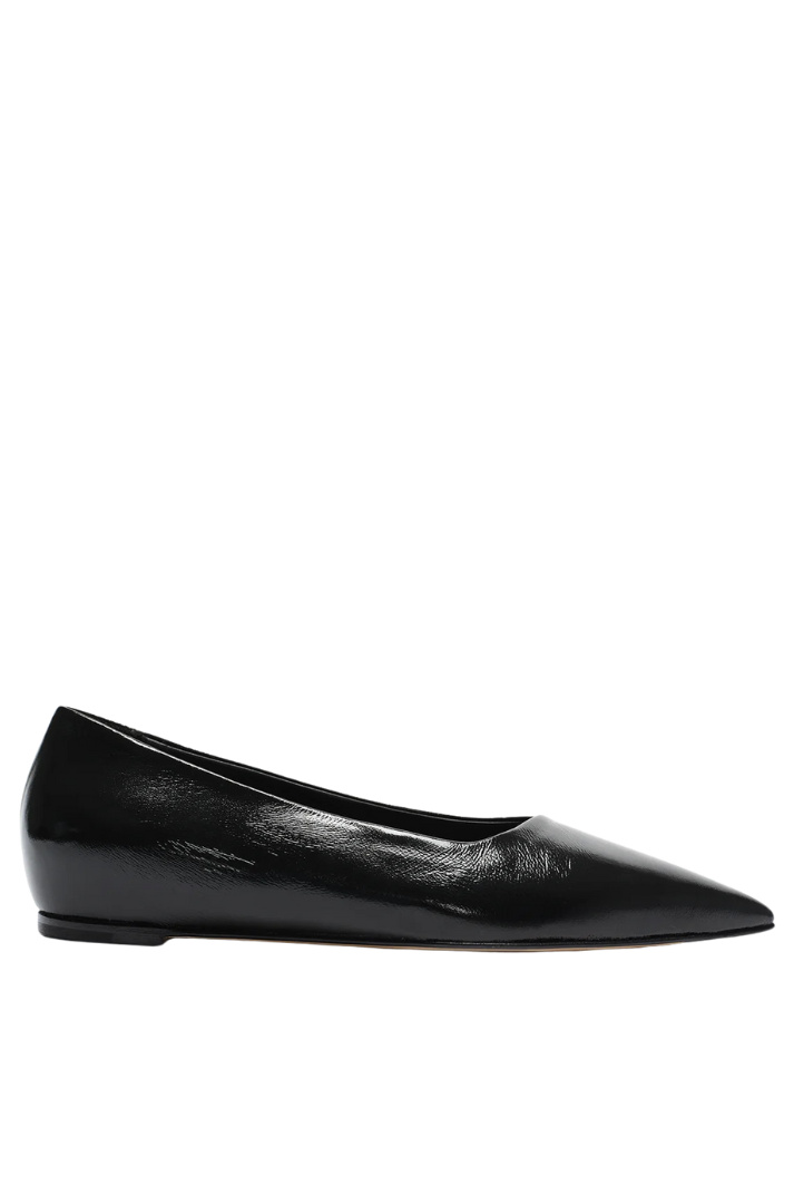 The Pointed Patent Flat | Black