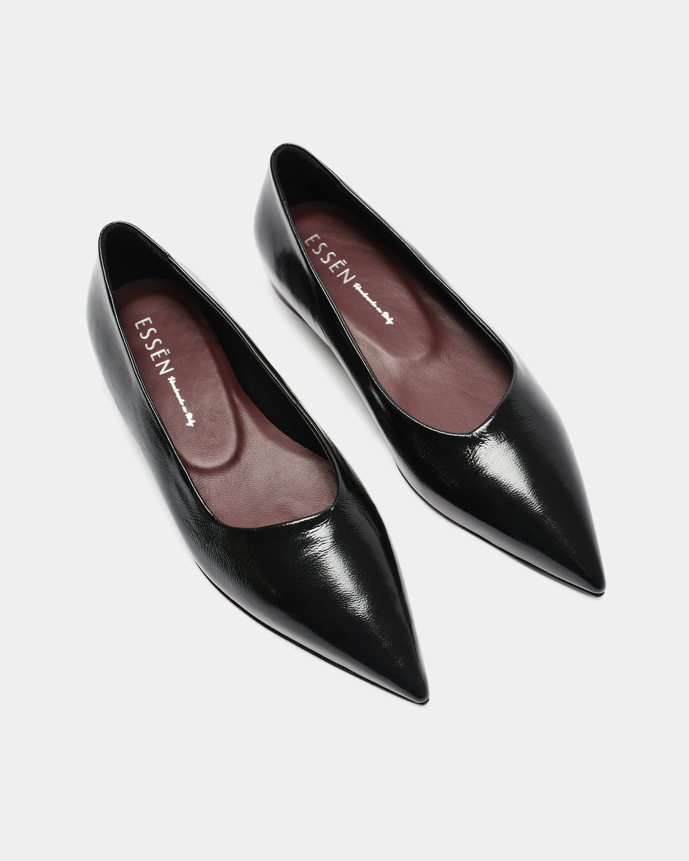 The Pointed Patent Flat | Black
