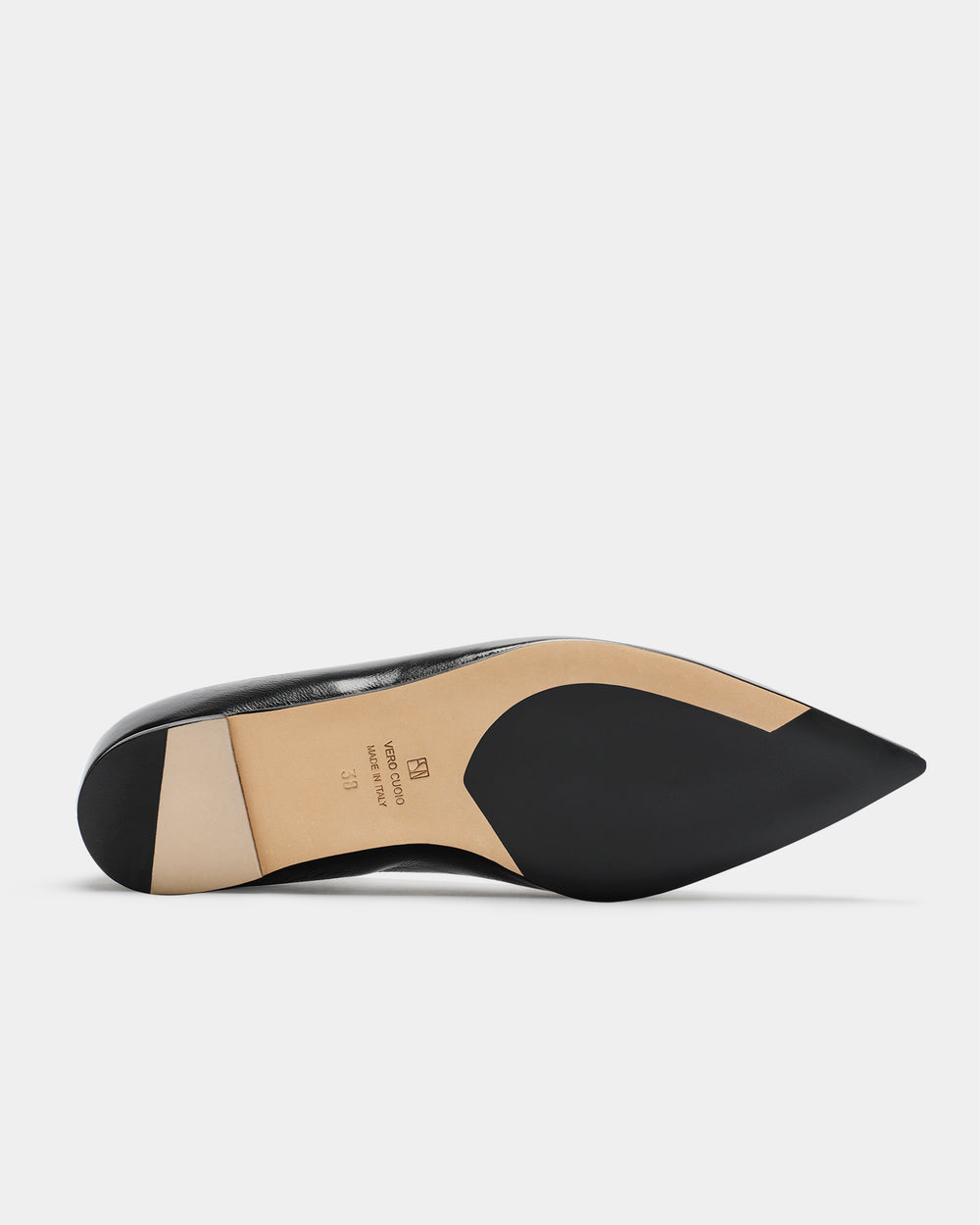 The Pointed Patent Flat | Black