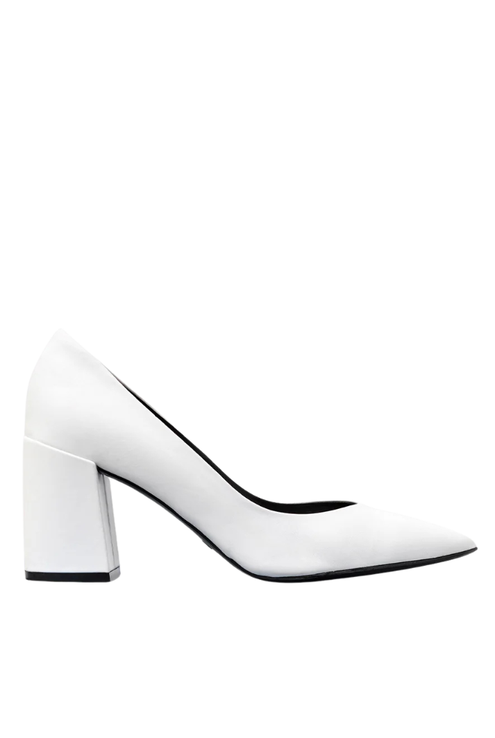The Perfect Pump | White