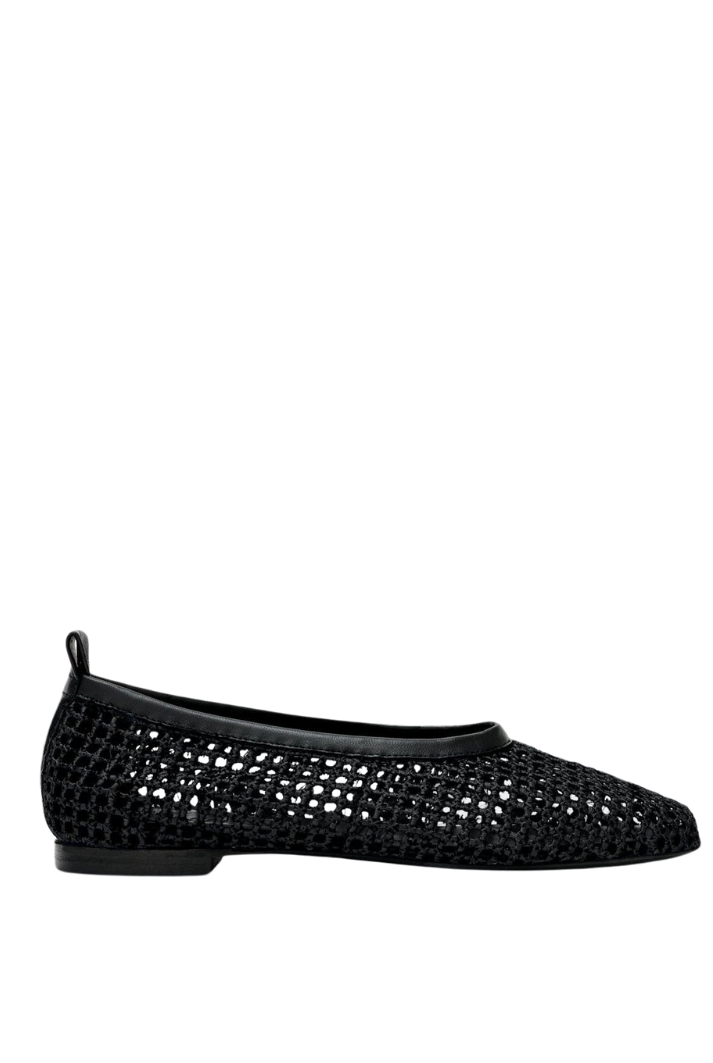The Foundation Flat | Black Woven